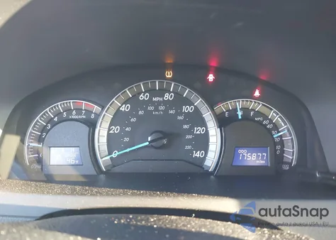 2012 Toyota Camry Se z USA, uszkodzony, nr VIN 4T1BF1FK0CU047124